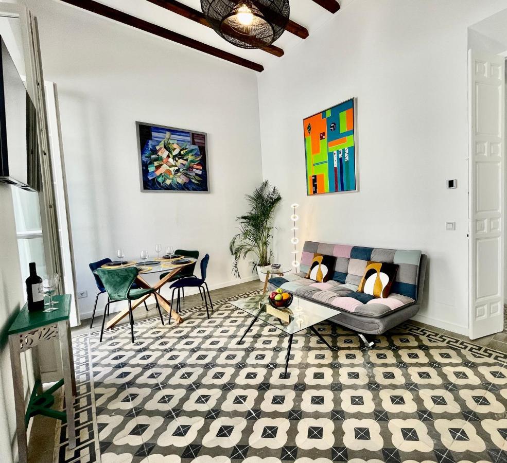 Picasso'S Tres Puertas 4 Bedrooms Málaga Exteriör bild